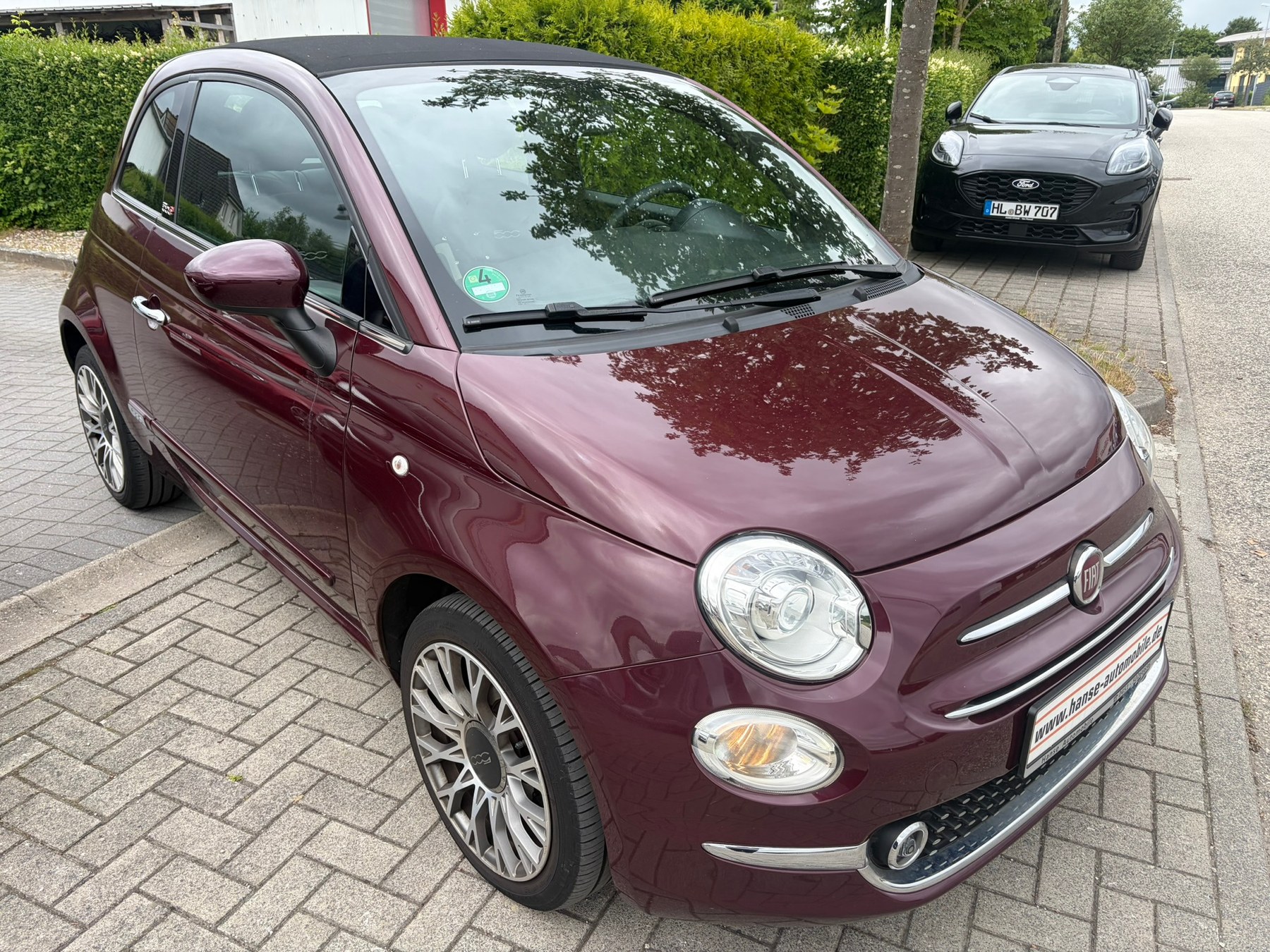 Fiat 500 Cabrio bei Hanse Automobile